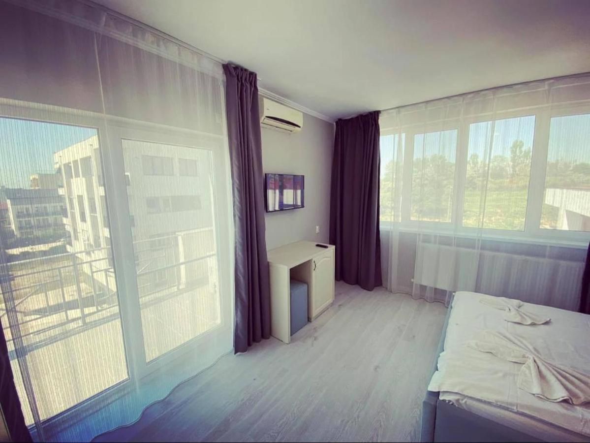 Hotel Mamaia Nord Navodari Bagian luar foto